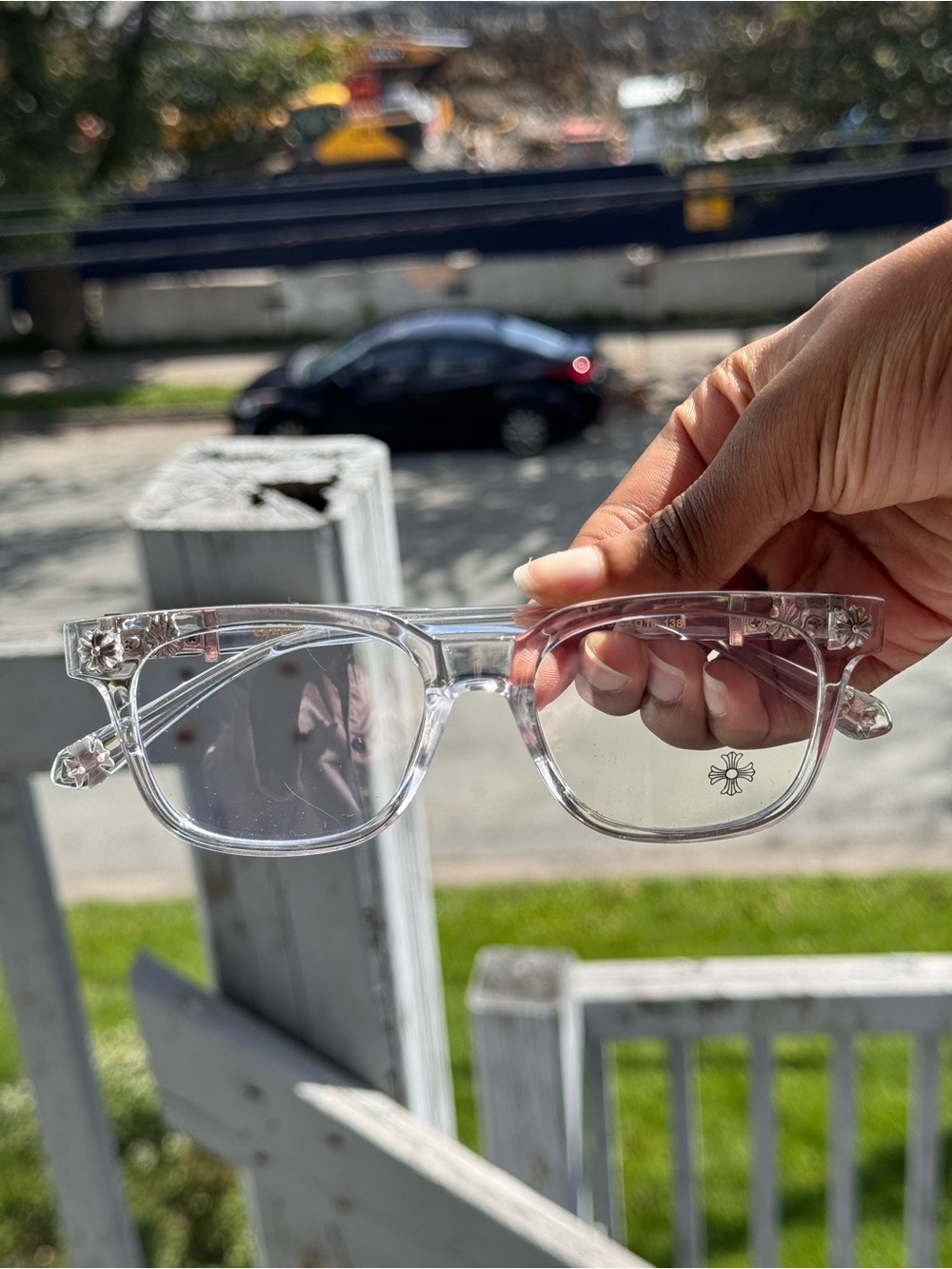 ★ CHROME CROSS SUNGLASSES - ICY CLEAR★